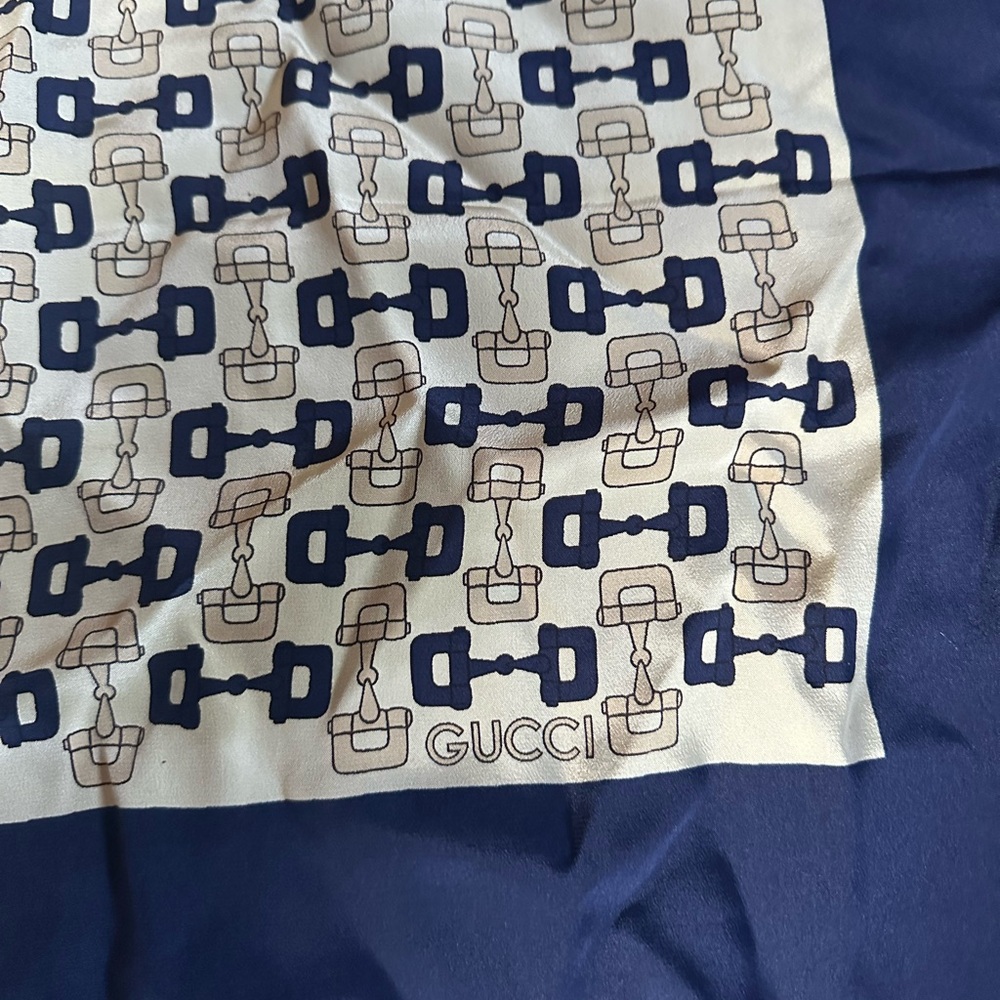 Silk blue and cream Gucci scarf, vintage 1970s